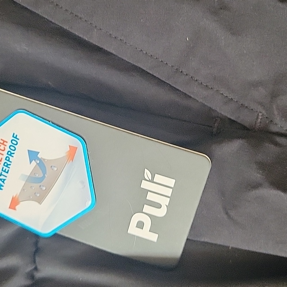 Puli Men's Black Shorts - Picture 2 of 3